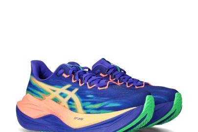 card ASICS Superblast 3: máxima amortiguación y reactividad de alto nivel